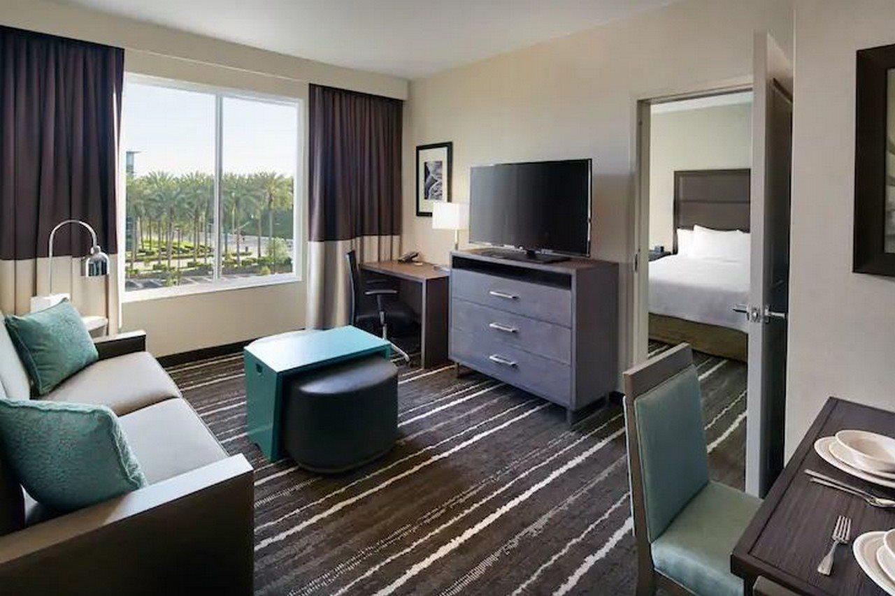 Hotel Homewood By Hilton Laguna 3*