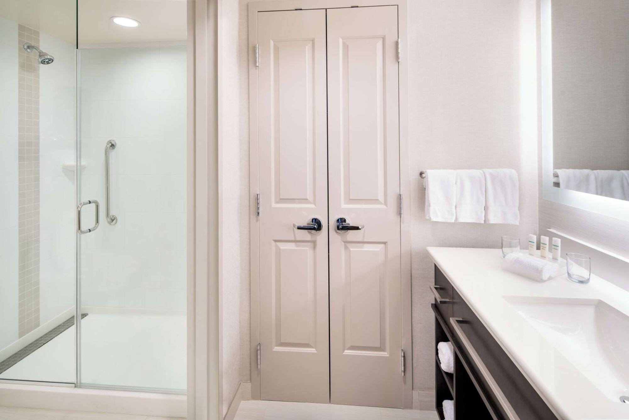Hotel Homewood By Hilton Laguna
